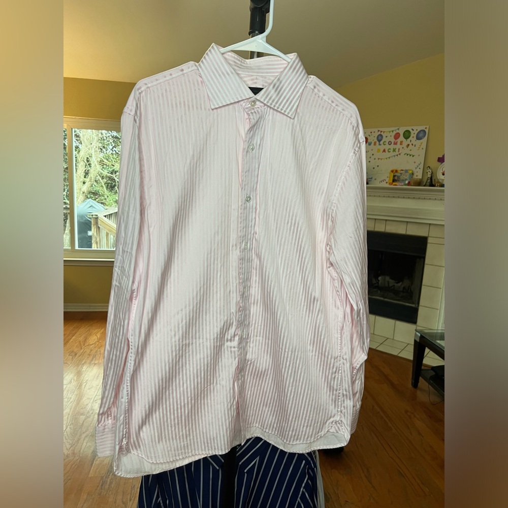 Express Design Studio Classic Fit Men’s long sleeved, button up shirt